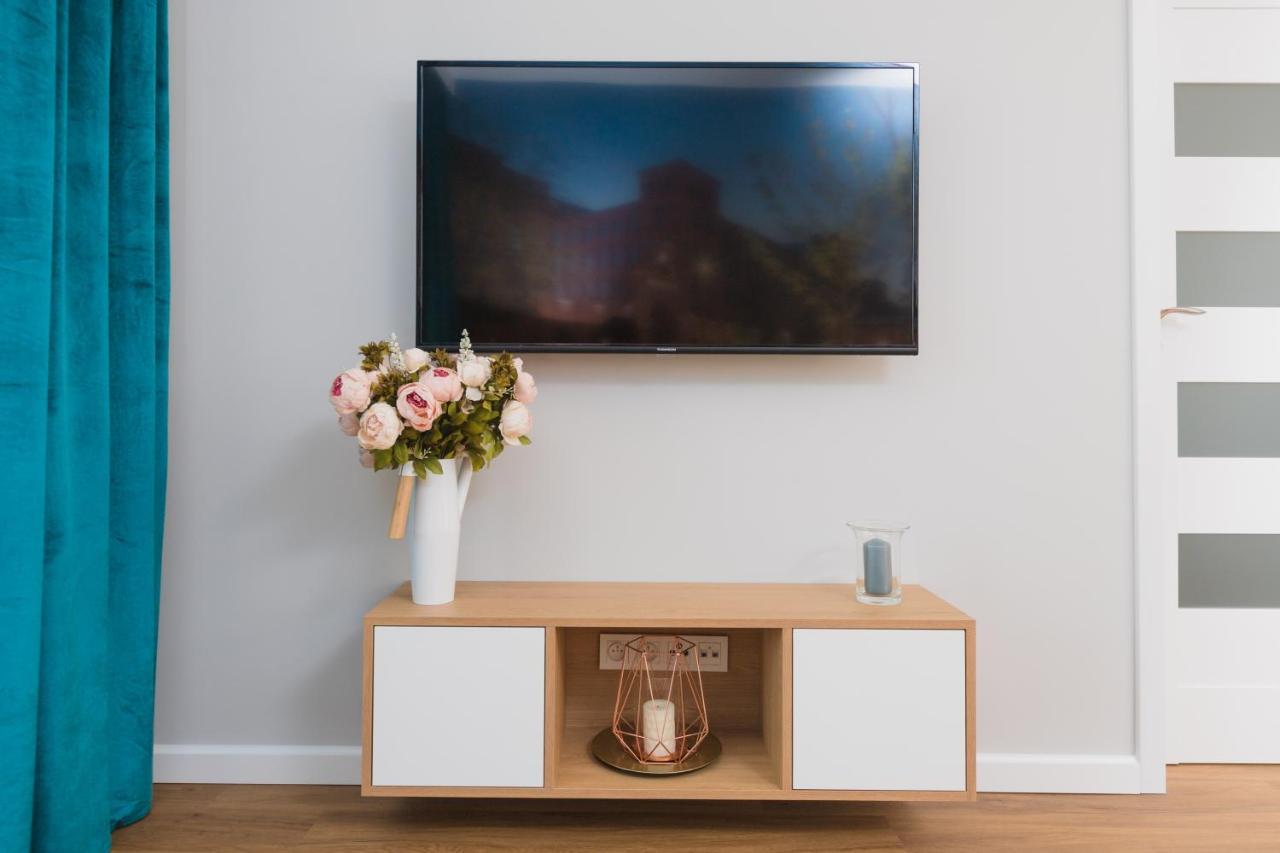 Royal Manu Apartment Netflix وودج المظهر الخارجي الصورة